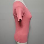 Uniqlo ribbed cropped scoopneck top size small Photo 2