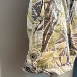 Calvin Klein Jeans Size 8 Tropical Palm Roll Tab Shorts Photo 4