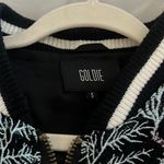 Goldie Multiple Photo 1