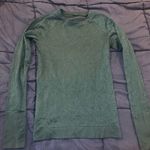 Lululemon Sweater/ Long Sleeve size small Photo 0