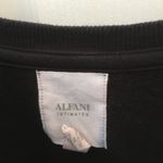 Alfani FINAL MARKDOWN Ladies  sleep top medium Photo 3