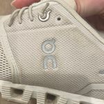 on cloud  Shoes Photo 9