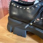 Steve Madden  Kollyns White And Black Studded Platforms Size‎ 11 Photo 4