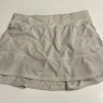 Lululemon White skirt size 6 Photo 0