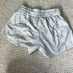 Lululemon White Patterned Shorts Size 6 4”” Photo 1