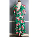 Vince Camuto  Floral Pebble Crepe Midi Dress in Green Size 4 Photo 3