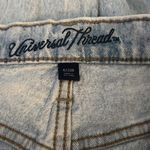 Universal Threads Jeans Photo 3