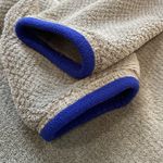 Patagonia sweater size medium Photo 5