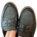 Clarks  Women’s Raisie Eletta Loafer Black Leather Tweed 10 Soft Cushion Photo 4