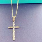 Boutique Unisex 18k Gold Filled Cross Pendant Necklace, 18”‎ Photo 5