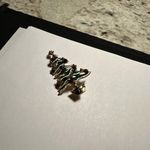 Signed Avon NR Holiday Brooch Pin Enamel Christmas Tree Red Bead NWOT Gold Photo 2