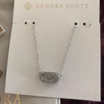 Kendra Scott Necklace Photo 0