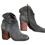 Jessica Simpson Sesley Gray Suede Leather Fringe Heeled Ankle Bootie SZ 10 Comfy Photo 0