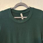 Alo Yoga dark green glimpse long sleeve sweater size medium Photo 1