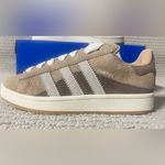 Adidas Campus Sneakers in Brown and White Photo 1
