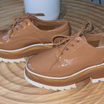 ALDO Chunky platform tan brown patent leather Oxford shoes 6.5‎  Photo 0