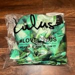 NWT Lulus Iconic Presence Green Abstract Satin One Photo 4