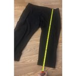 Old Navy  Active Capri Leggins Size XXL Photo 4