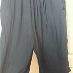 Guess Elegant Black Off-Shoulder Jumpsuit Photo 3