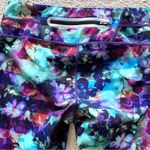 Athleta Floral Fade Sonar Workout Capri Leggings Size Small Photo 9