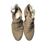 Vince Camuto Women's Sz 7.5 Pamelle Boot Tan Taupe Nubuck Sliced Leather Cutouts Photo 4