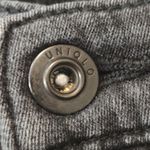 Uniqlo  Black Denim Skinny Jeans Size Med AA GUC #7704 Photo 3