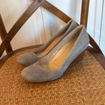Naturalizer  Emily suede wedge pumps size 7.5 Photo 5