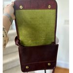 Source Unknown Vintage Unbranded Chocolate Brown Leather Crossbody Satchel 10x11 inches Photo 5