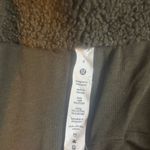 Lululemon  Cinchable Jacket Soft Sherpa Plush Fleece Zip-Up size 8 Dark Olive EUC Photo 2