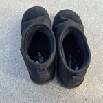 Madden Girl Platform Sherpa Lined Ankle Slippers Black Faux Suede Booties Sz 9 Photo 4