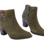 Vionic LIKE New Leather Ankle Boots Photo 1