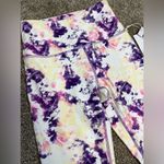 Jessica Simpson  Cloudy Tie-Dye Contender Leggings Photo 5