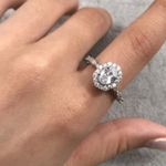 Boutique NEW Women’s Gold Filled Oval Halo Simulated Diamond, Sz 6 Photo 0