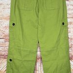 Metro Style | Y2K Loose Green Capri cargo pant Photo 1