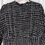 St. John Black Crocodile Print 100% Silk Handkerchief Midi Dress size 8 Photo 3