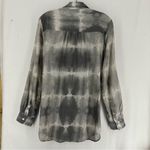 Lord & Taylor Long Button Pocket Sleeve Shirt Tie Dye Women’s M Grey Gray Size M Photo 8
