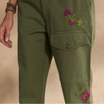 Sundance NEW  Women’s Embroidered Cargo Pants 8 Olive Green Boho Cotton Stretch Photo 2