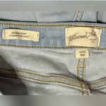 Universal Threads Universal Thread Mid-Rise Skinny Blue Jeans 14 32 Short Ankle Length Light Wash Photo 8