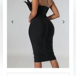 NWT BANDAGE MIDI DRESS WITH FRONT FEATHER DETAIL (BLACK) small Photo 31