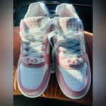 Hello Kitty  by Sanrio Women's Casual Court Sneakers size 9 Photo 11