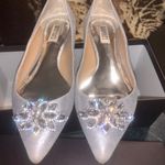 Badgley Mischka Karina Leather metallic embellish pin brooch Formal Evening comfy pewter prom Photo 0