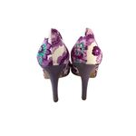 Burberry  Purple White Floral Pumps Heels Size 36 / US 6 Photo 3