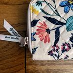 Vera Bradley  RFID Jordin Continental Floral Quilted Paradise Coral Wallet NWOT Photo 3
