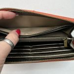 Fossil  Peach Pebbled Leather Zip Around Wallet Pockets Card Slots Pocketbook Photo 10