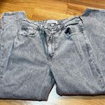 Abercrombie & Fitch  Men's Gray Relaxed Jeans Photo 0