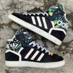 Adidas  Extaball High-top sneaker with multicolor butterfly print. Photo 3