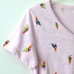 Old Navy NWT  100% Cotton Light Pink Parrot V-Neck Short-Sleeve T-Shirt Medium Photo 2