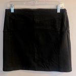 Willi Smith  Women’s Black Mini Skirt Size 6 Photo 0