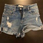 H&M High Waisted Short Photo 0
