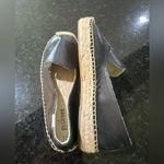 Soludos  Black and Tan Espadrilles Sz 6.5 vacation Spain   Resort Photo 2